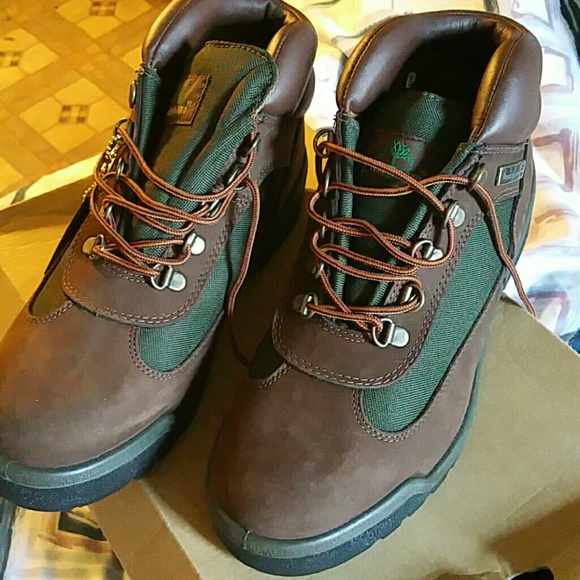 TIMBERLAND BOOTS - Picture 2 of 2
